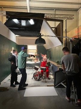 Backstage 3