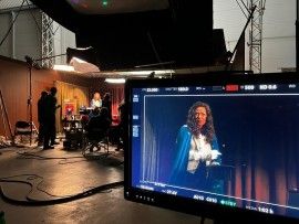 Backstage 7