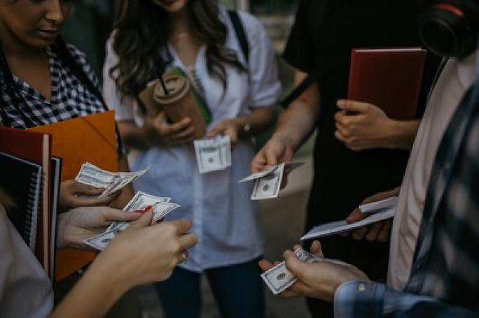 giving_friends_money.jpg