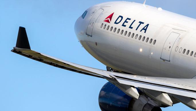 Delta airlines plane