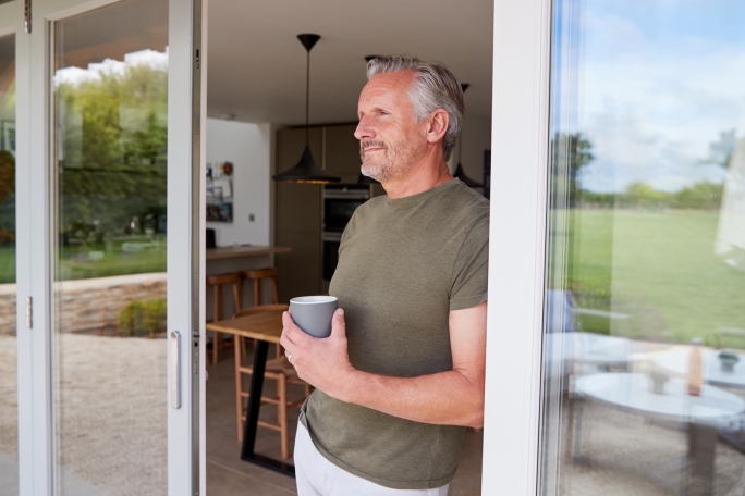 Man drinking coffee