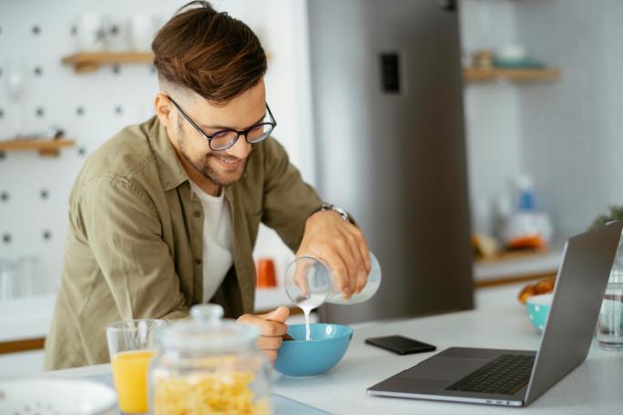 Man eating breakfast