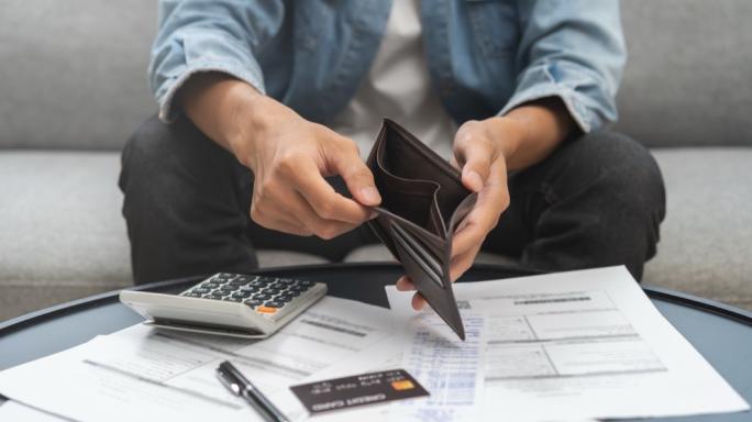 Man with no money left 