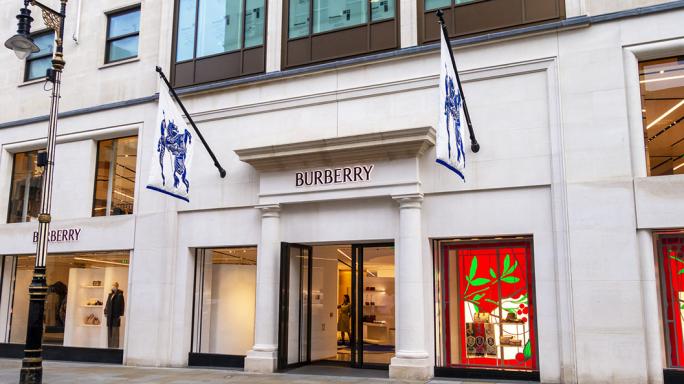 burberry store in london