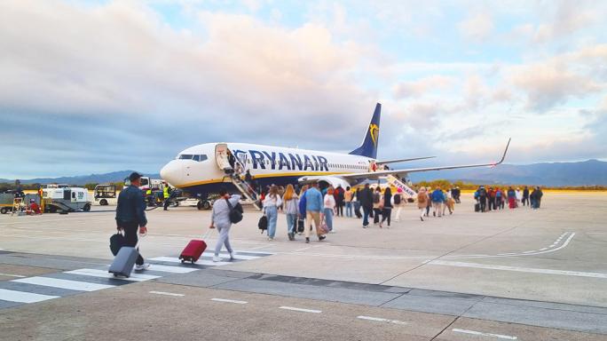 people boarding ryanair plane