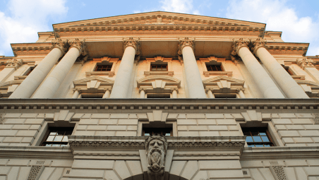 HM Treasury building