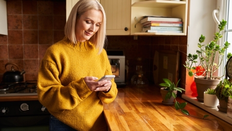 Lady texting