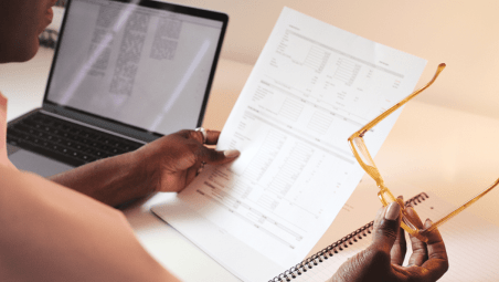 Reading documents with a laptop