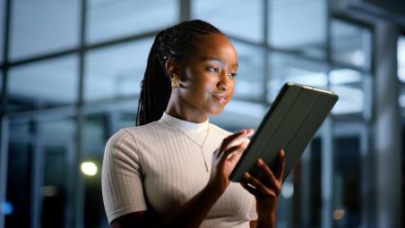 woman using tablet in the office